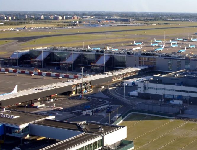 Schiphol Havalimanı — Geçici Koridor